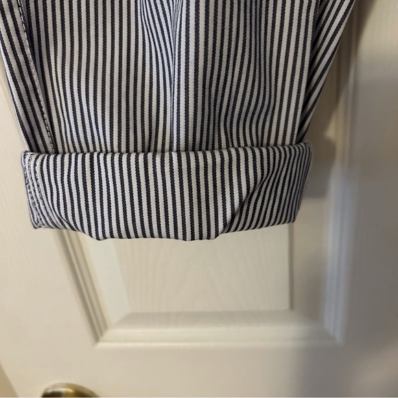 Gap Girlfriend Khakis - Picture 8 of 9